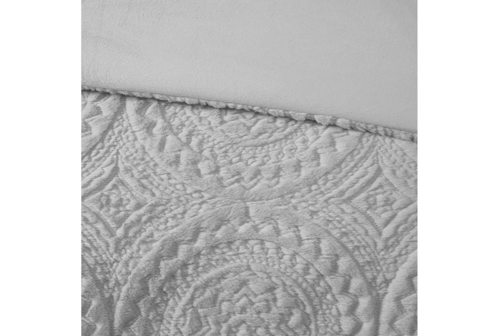 Full/Queen Comforter-3 Piece Set Plush Medallion Grey 5 Full/Queen Comforter-3 Piece Set Plush Medallion Grey - Image 3